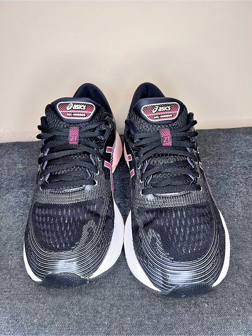 ASICS GEL-Nimbus 21 Black Laser Pink Running Shoes Size 11